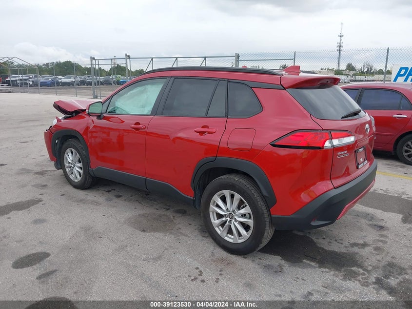 2022 Toyota Corolla Cross Le VIN: 7MUBAAAG6NV023381 Lot: 39123530