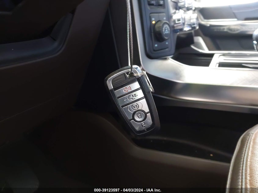 VIN 1FTFW1E84MFC79324 2021 FORD F-150 KING RANCH