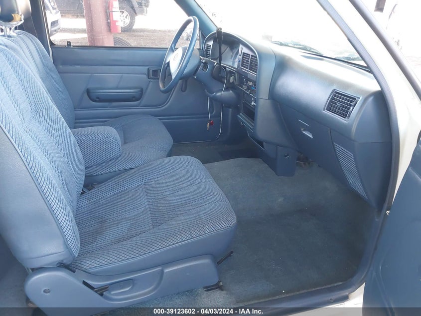 1994 Toyota Pickup 1/2 Ton Ex Lng Whlbase/Dx VIN: JT4RN93P3R5091268 Lot: 39123602
