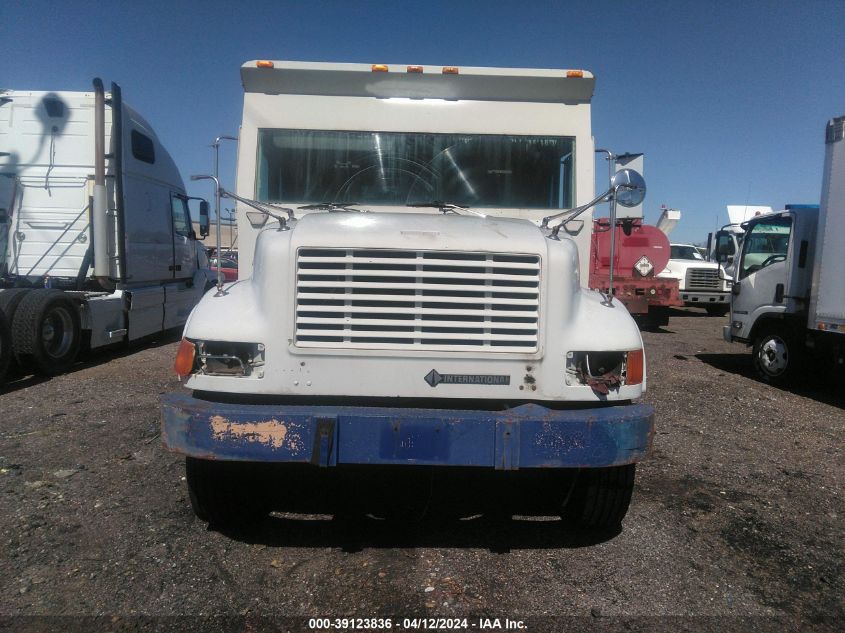 1997 International 4000 4900 VIN: 1HTSDAAN5VH438974 Lot: 39123836