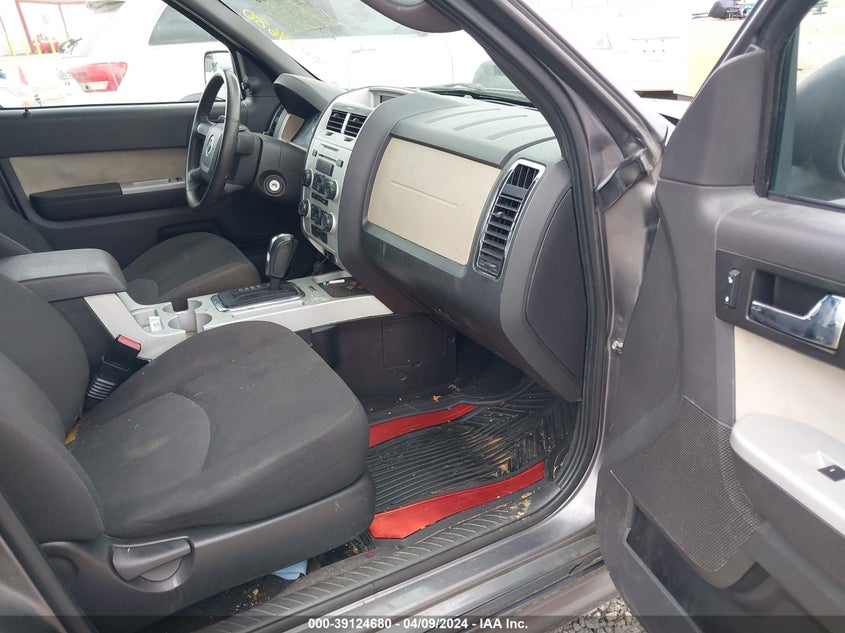 2011 Mercury Mariner VIN: 4M2CN8BG6BKJ01987 Lot: 39124680