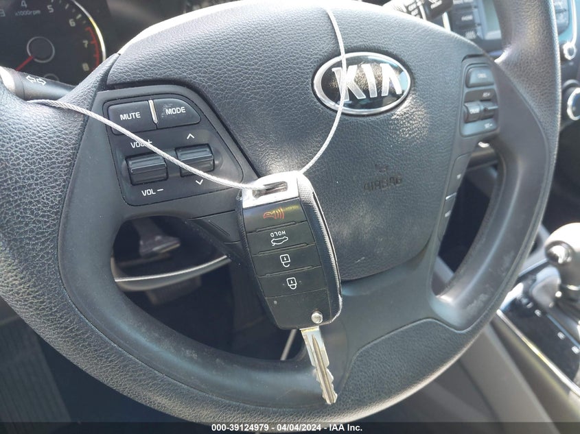 2018 KIA FORTE LX - 3KPFK4A70JE209531
