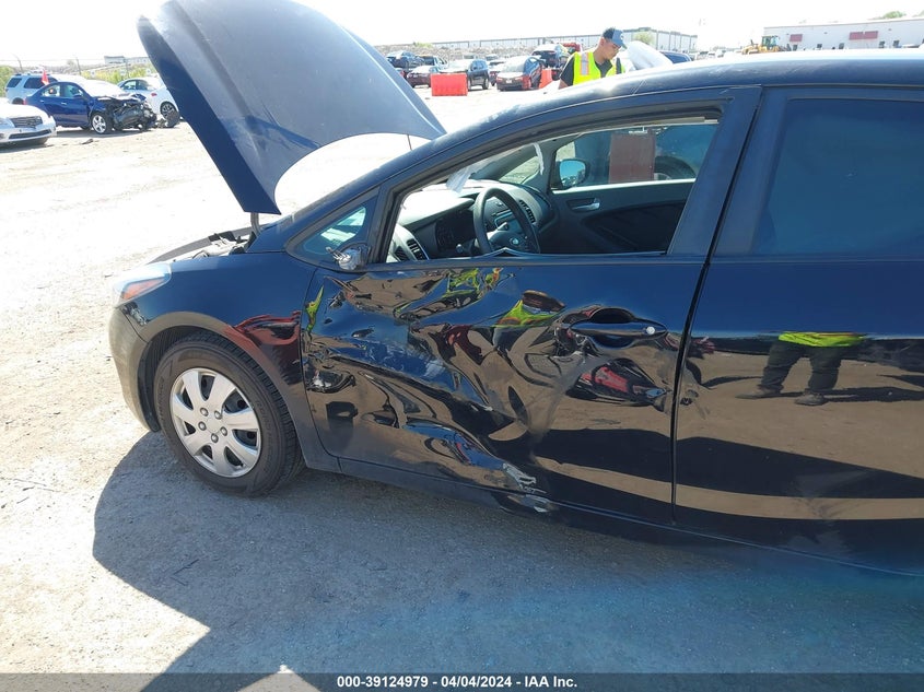 2018 KIA FORTE LX - 3KPFK4A70JE209531