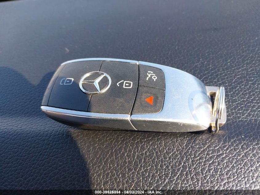 2020 Mercedes-Benz Glb 250 4Matic VIN: W1N4M4HB0LW037823 Lot: 39125314