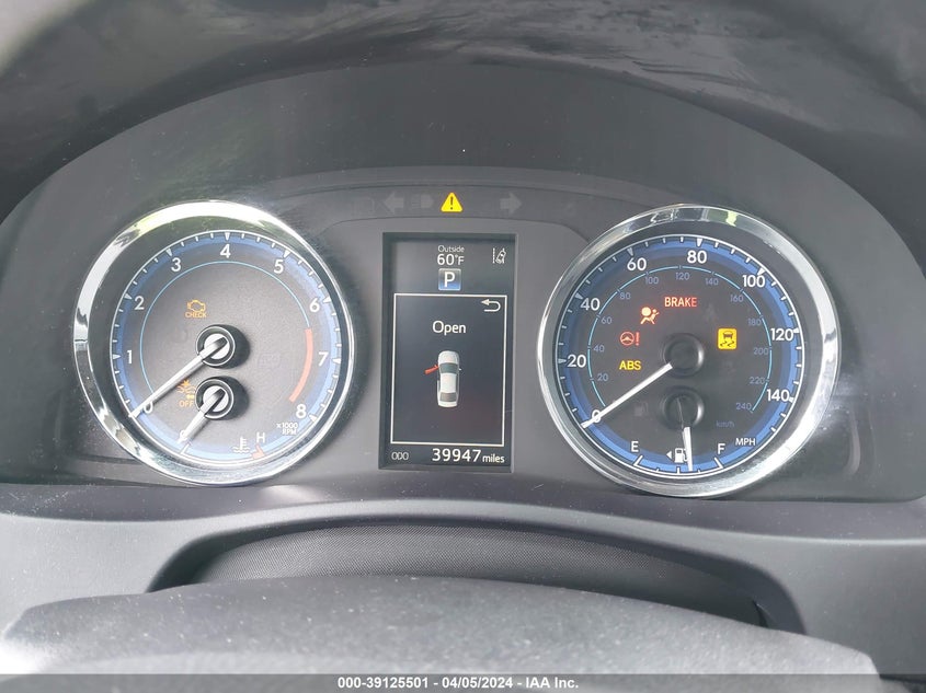 2018 TOYOTA COROLLA SE - 5YFBURHE9JP763420