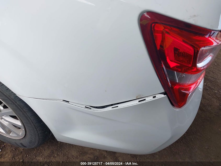 2017 CHEVROLET SONIC LT AUTO - 1G1JD5SB8H4104611