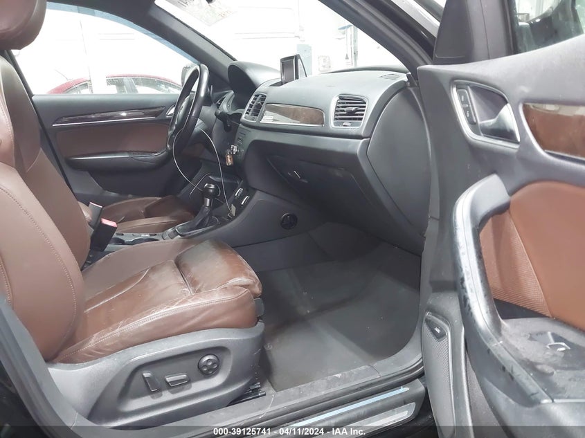 2015 Audi Q3 2.0T Premium Plus VIN: WA1GFCFS0FR003826 Lot: 39125741