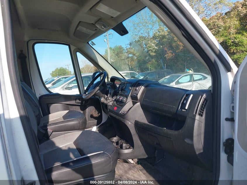 2017 Ram Promaster 2500 High Roof 136 Wb VIN: 3C6TRVCG1HE514121 Lot: 39125852