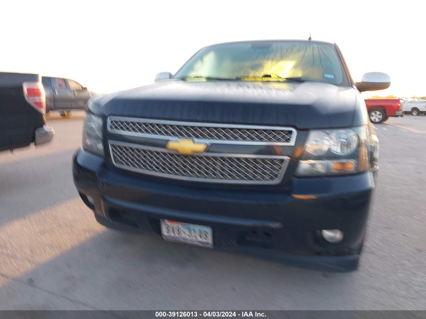 2013 CHEVROLET TAHOE LTZ - 1GNSCCE03DR106560