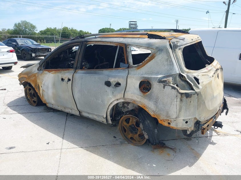 2017 TOYOTA RAV4 LE - JTMZFREV6HJ709701