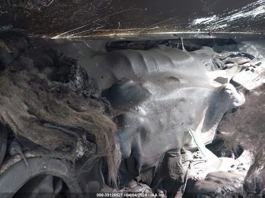 2017 TOYOTA RAV4 LE - JTMZFREV6HJ709701