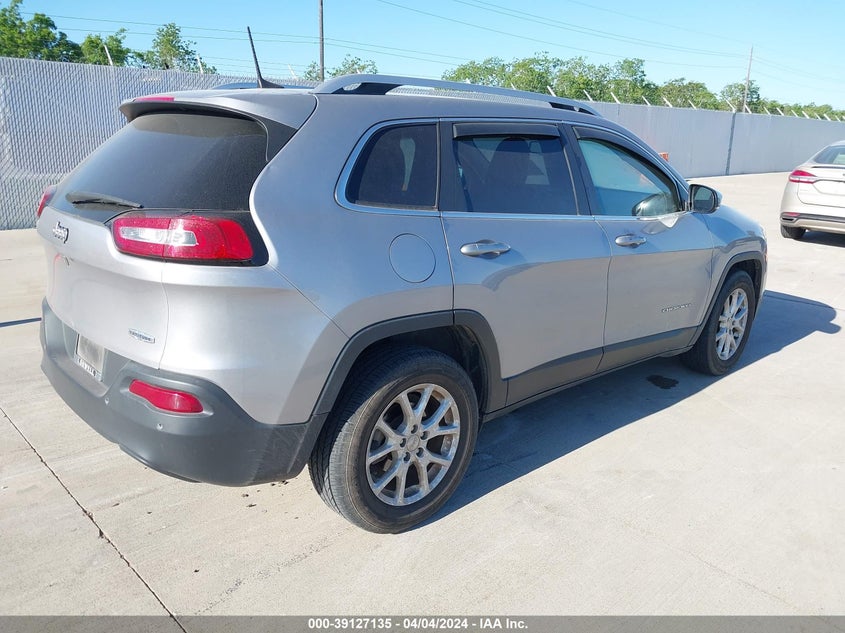 VIN 1C4PJLLB8JD552074 2018 JEEP CHEROKEE LATITUDE PLUS