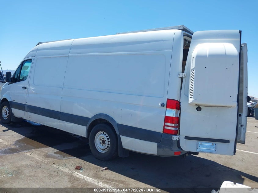 2012 Mercedes-Benz Sprinter 2500 High Roof VIN: WD3PE8CB1C5705855 Lot: 39127194