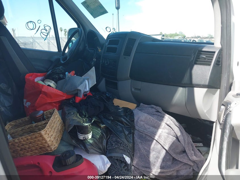 2012 Mercedes-Benz Sprinter 2500 High Roof VIN: WD3PE8CB1C5705855 Lot: 39127194