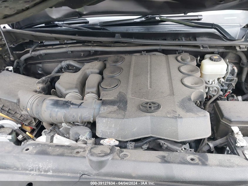 VIN JTEBU5JR0J5583418 2018 TOYOTA 4RUNNER SR5