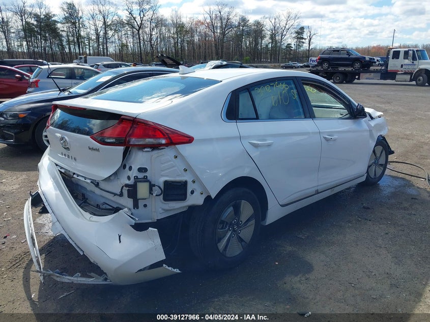 2022 Hyundai Ioniq Hybrid Se VIN: KMHC75LC7NU284959 Lot: 39127966