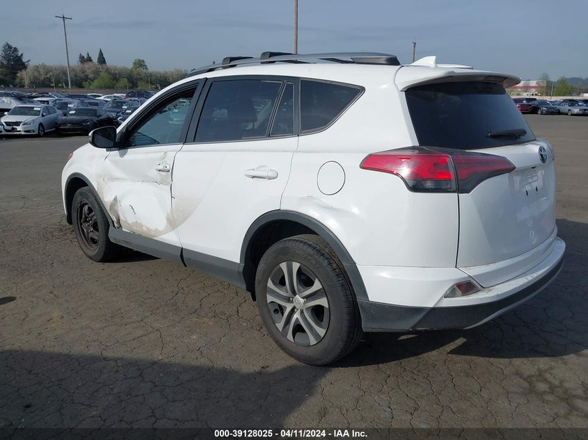 2018 TOYOTA RAV4 ADVENTURE/XLE - 2T3RFREV3JW855464