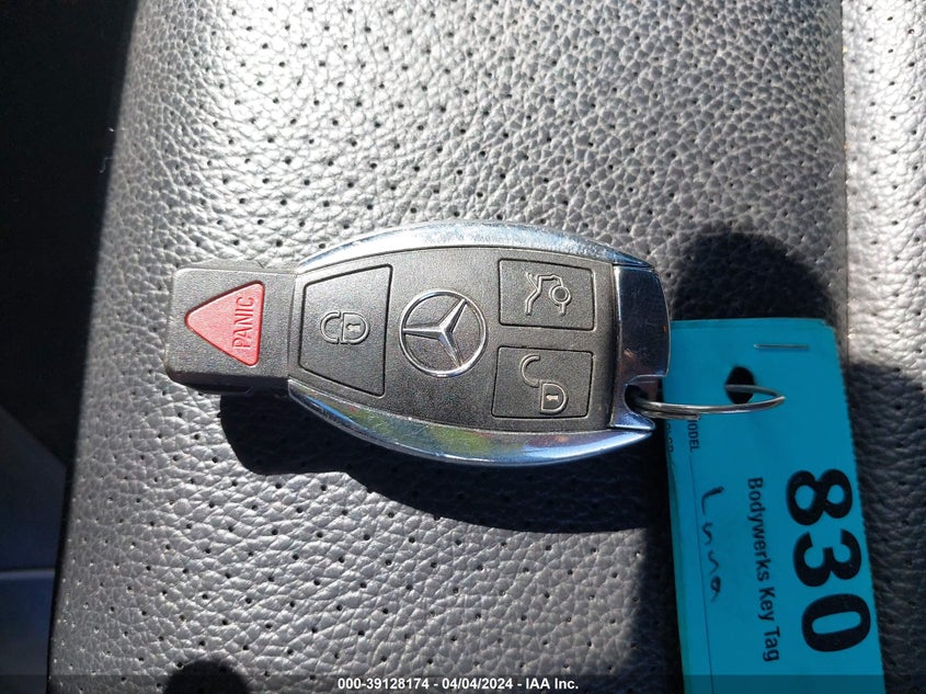 2014 MERCEDES-BENZ C 250 LUXURY/SPORT - WDDGF4HB9EA956773