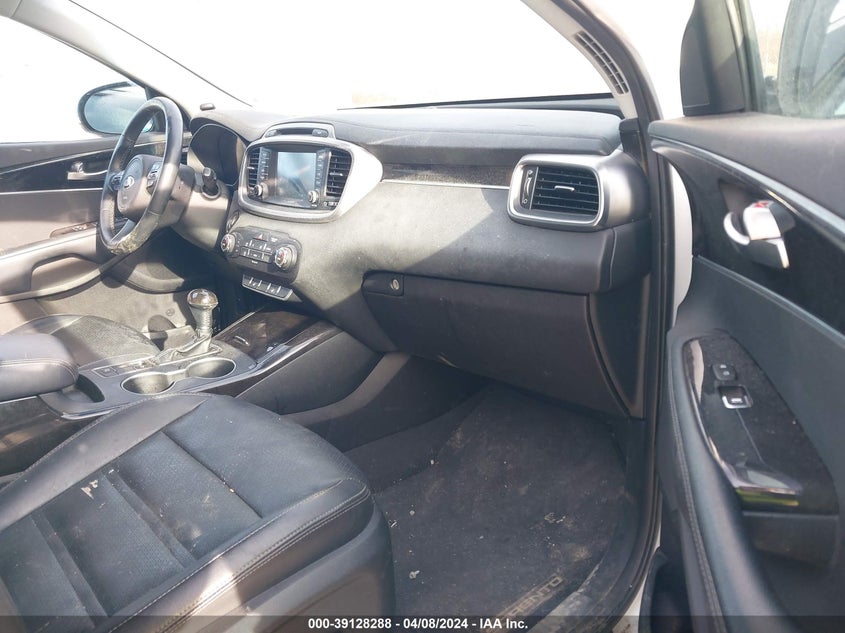 VIN 5XYPHDA51HG304100 2017 KIA SORENTO EX