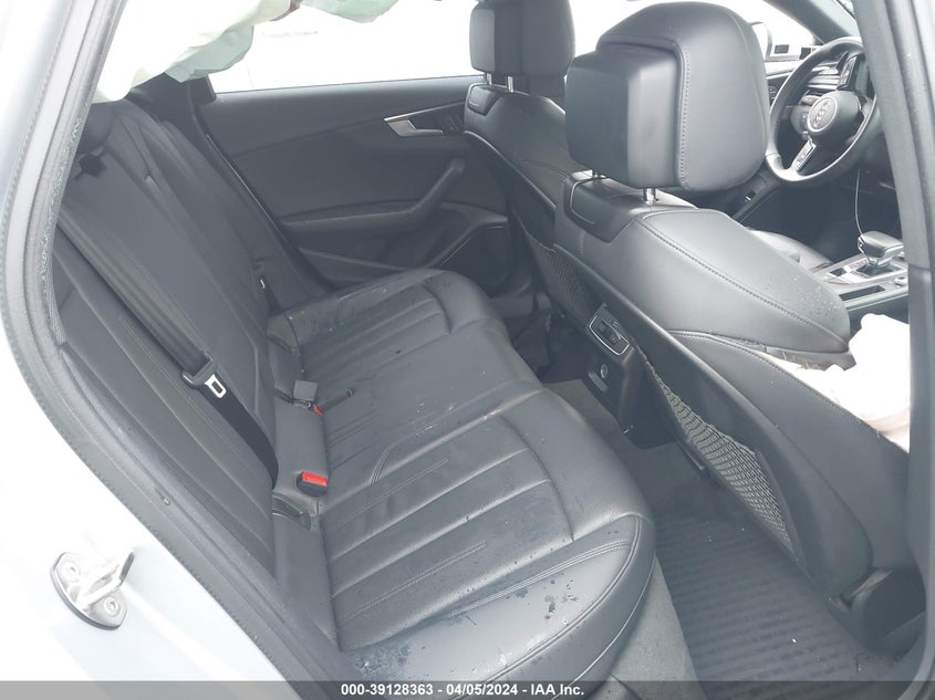 VIN WAUENAF48JN018061 2018 AUDI A4 2.0T PREMIUM/2.0T TECH PREMIUM