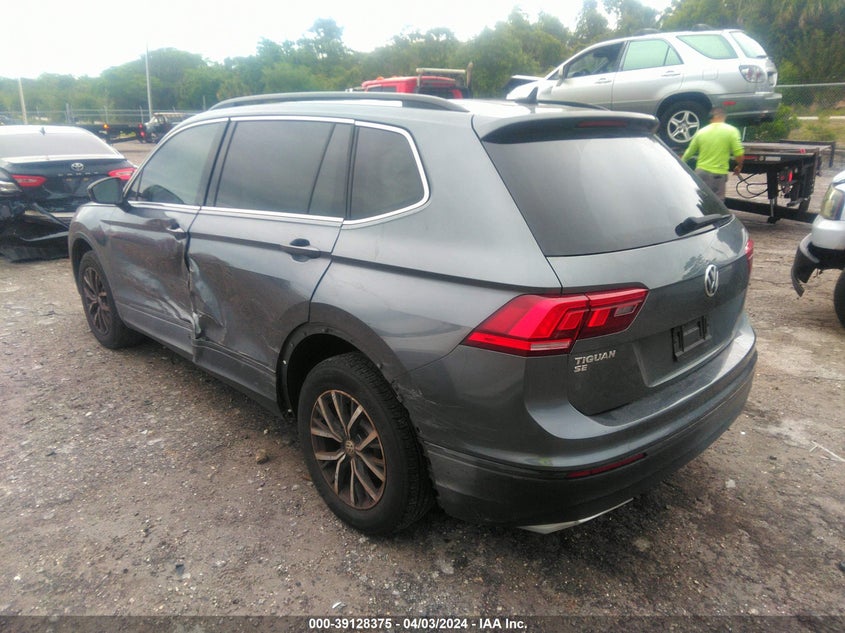 VIN 3VV3B7AX1KM046689 2019 VOLKSWAGEN TIGUAN 2.0T SE/2.0T SEL/2.0T SEL R-LINE/2.0T SEL R-LINE BLACK