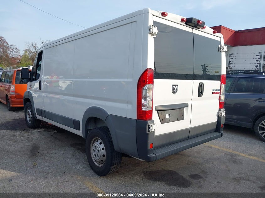 2018 RAM PROMASTER 1500 LOW ROOF 136 WB - 3C6TRVAGXJE104071