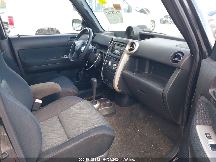 2006 Scion Xb VIN: JTLKT324264097189 Lot: 39128942