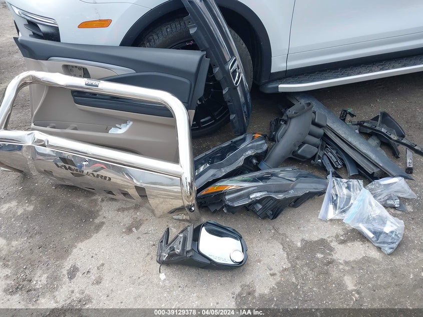 2017 HONDA PILOT LX - 5FNYF5H1XHB016991