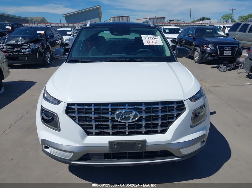 2022 HYUNDAI VENUE LIMITED - KMHRC8A32NU191289