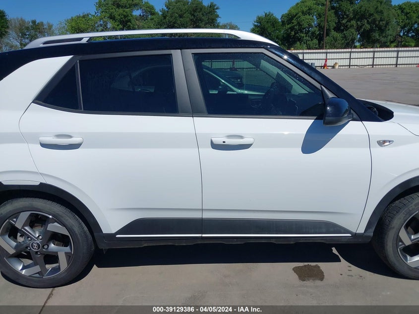 2022 HYUNDAI VENUE LIMITED - KMHRC8A32NU191289