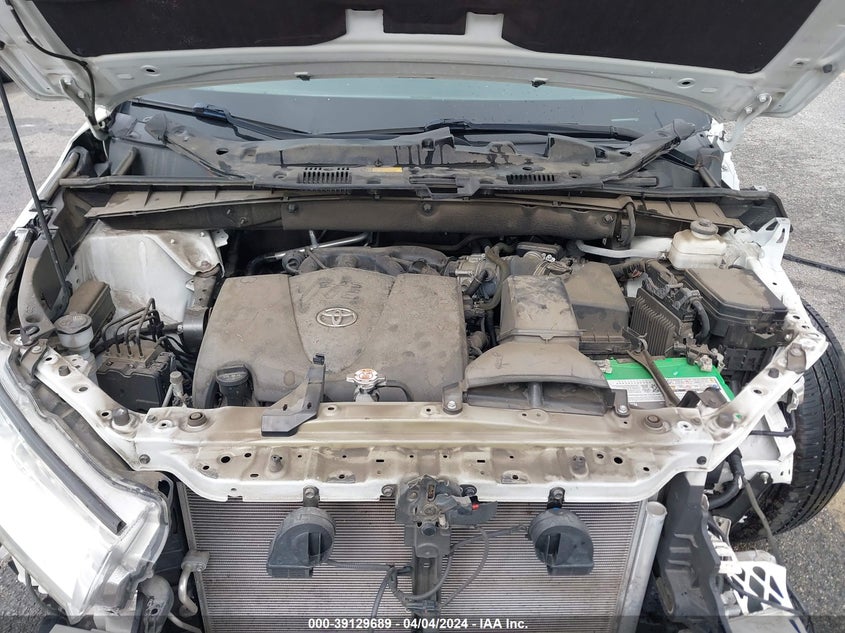 2018 TOYOTA HIGHLANDER SE/XLE - 5TDKZRFH6JS549734