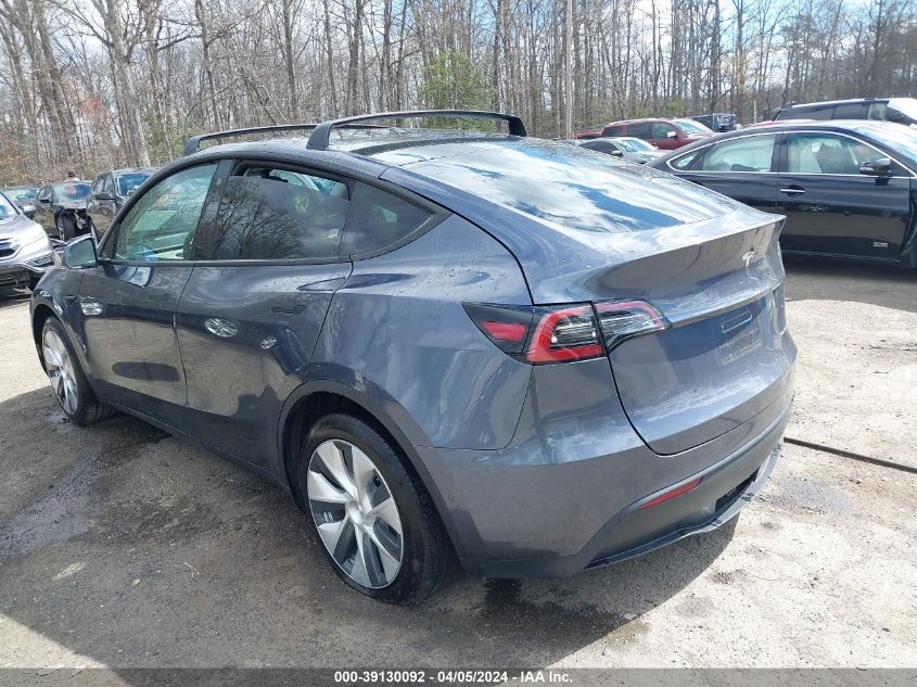 2021 Tesla Model Y Long Range Dual Motor All-Wheel Drive VIN: 5YJYGDEE1MF295045 Lot: 39130092