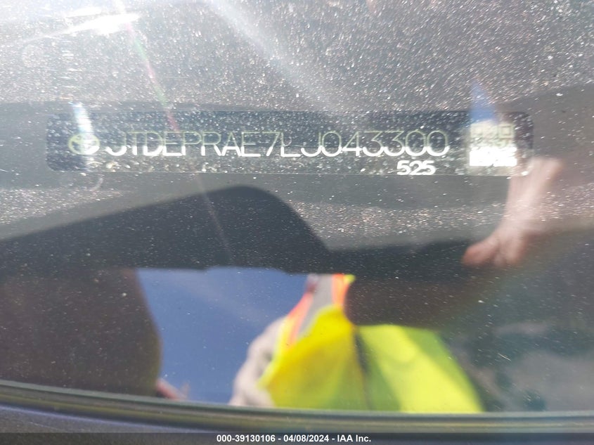 VIN JTDEPRAE7LJ043300 2020 TOYOTA COROLLA LE