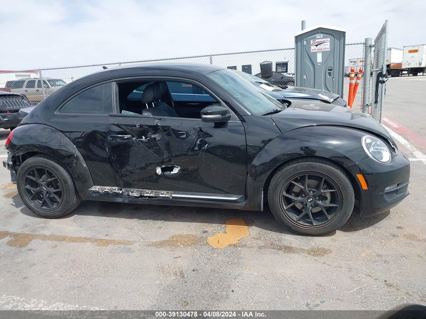 2016 VOLKSWAGEN BEETLE SE/SEL - 3VWJ07AT7GM602677