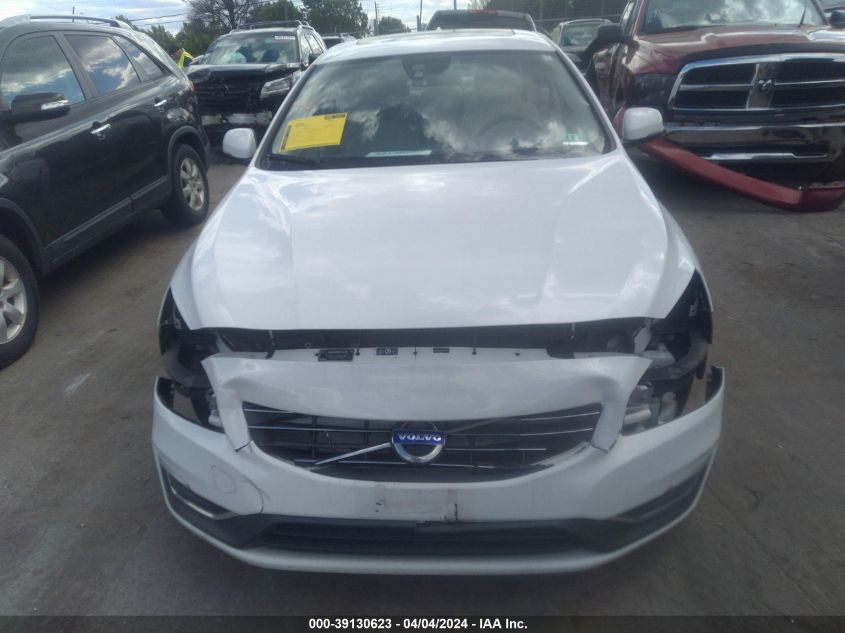 2015 Volvo S60 T5 Premier VIN: YV126MFB6F2300883 Lot: 39130623