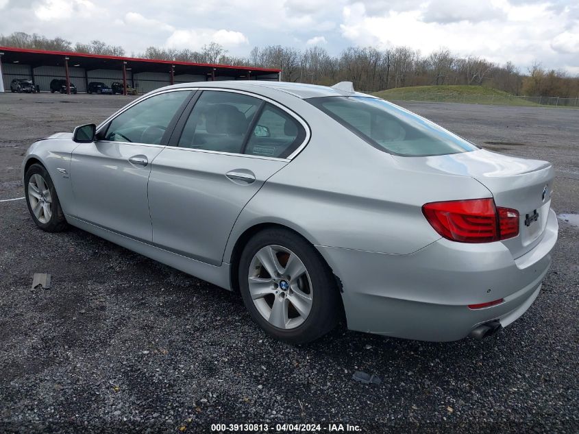 WBAXH5C58CDW08824 | 2012 BMW 528I