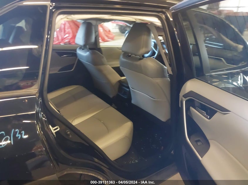 VIN 2T3A1RFV3MC171191 2021 TOYOTA RAV4 XLE PREMIUM