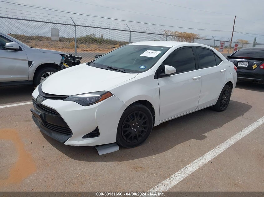 2017 TOYOTA COROLLA LE - 5YFBURHE1HP573993