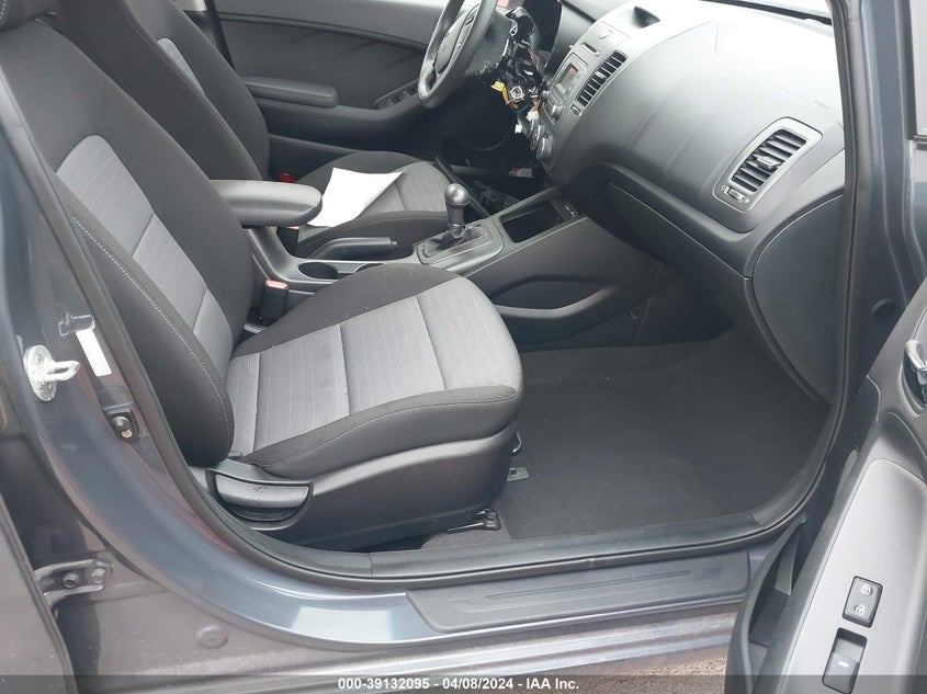 2016 KIA FORTE LX - KNAFK5A89G5630020