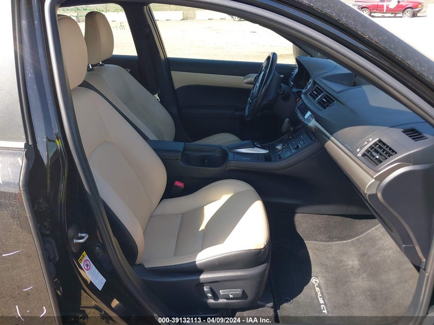 2014 LEXUS CT 200H - JTHKD5BHXE2190381
