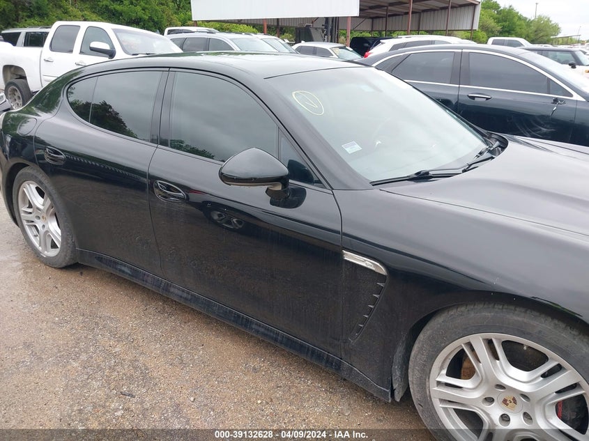 2013 PORSCHE PANAMERA 2/4 - WP0AA2A77DL015737