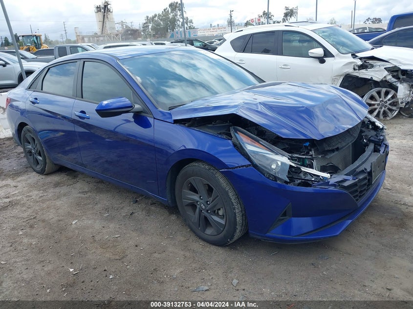 2022 HYUNDAI ELANTRA  (VIN: 5NPLM4AG8NH057741)