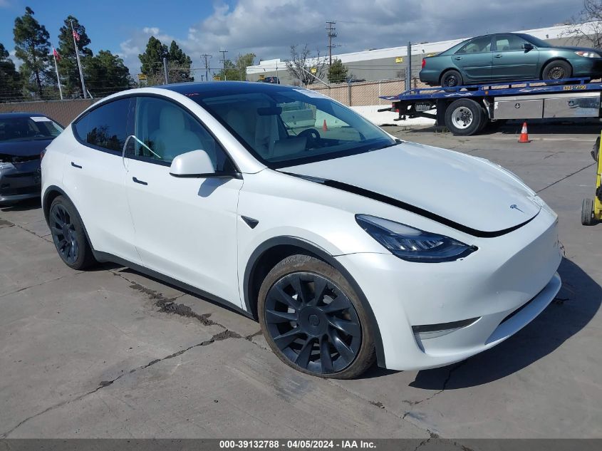 2021 Tesla Model Y Long Range Dual Motor All-Wheel Drive VIN: 5YJYGDEE1MF095766 Lot: 39132788