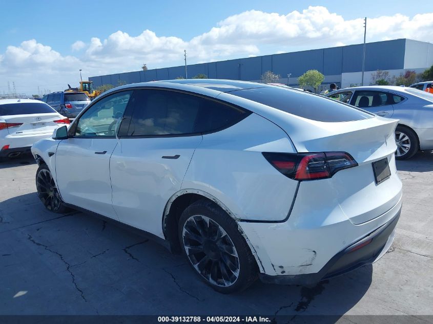 2021 Tesla Model Y Long Range Dual Motor All-Wheel Drive VIN: 5YJYGDEE1MF095766 Lot: 39132788