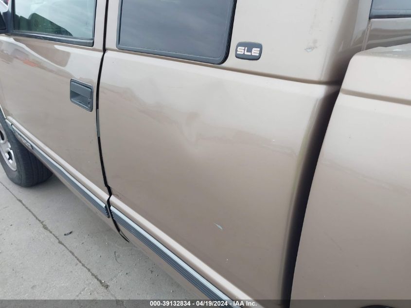 1997 GMC Sierra 1500 Sl Wideside VIN: 2GTEK19R3V1540042 Lot: 39132834