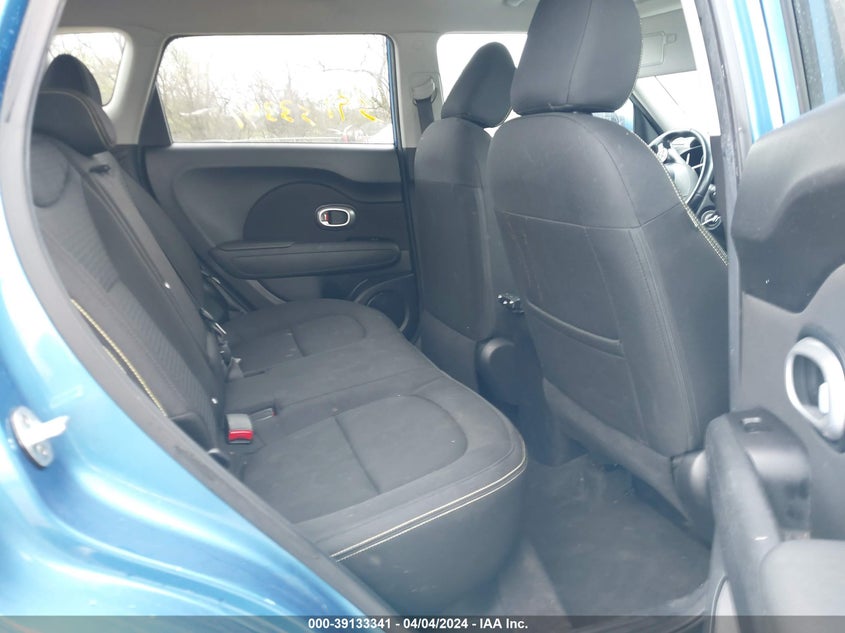 2016 KIA SOUL + - KNDJP3A57G7375185