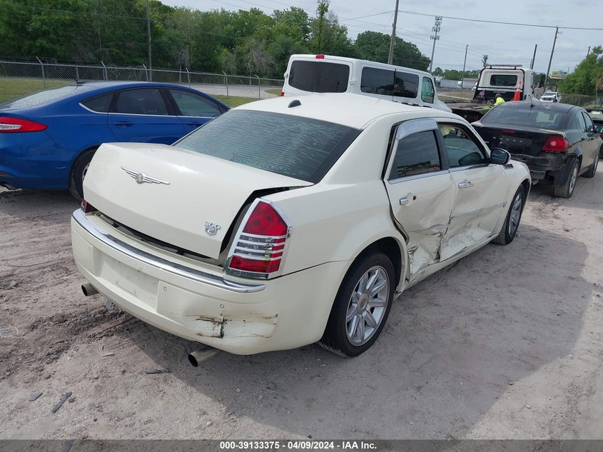 2006 Chrysler 300C VIN: 2C3LA63H16H170696 Lot: 39133375