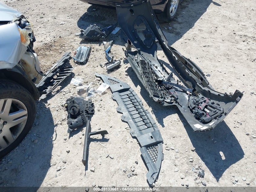 2016 CHEVROLET CRUZE LIMITED 1LT AUTO - 1G1PE5SB1G7164623