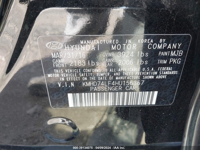 VIN KMHD74LF4HU156367 2017 HYUNDAI ELANTRA SE