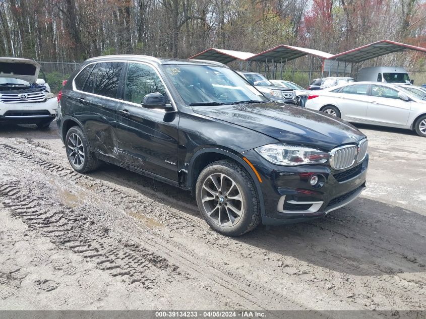 VIN 5UXKR0C3XH0V73986 2017 BMW X5 no.1